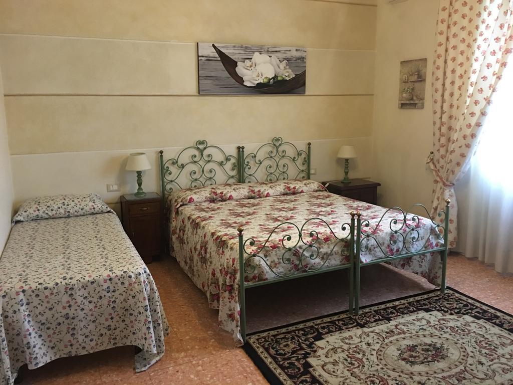 Affittacamere La Casa Di Ugo Ciglione Exterior foto