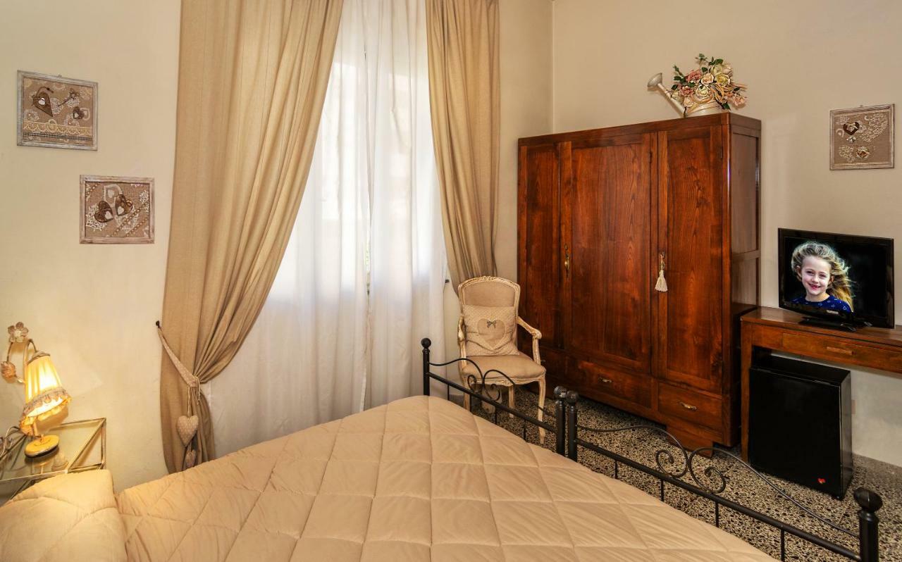 Affittacamere La Casa Di Ugo Ciglione Exterior foto