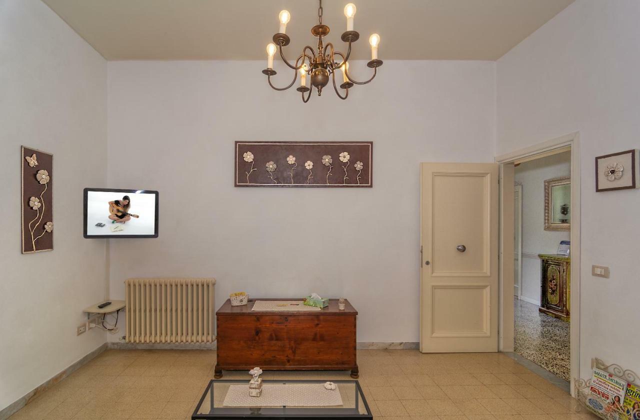 Affittacamere La Casa Di Ugo Ciglione Exterior foto